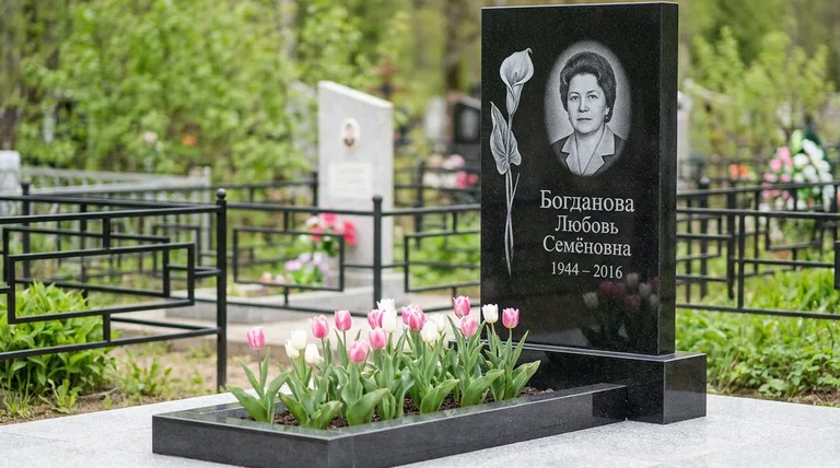 Памятник с гравировкой калл — выполненная работа «Богданова» в Ярославле