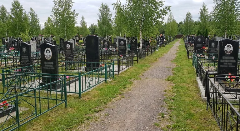Осташинское кладбище