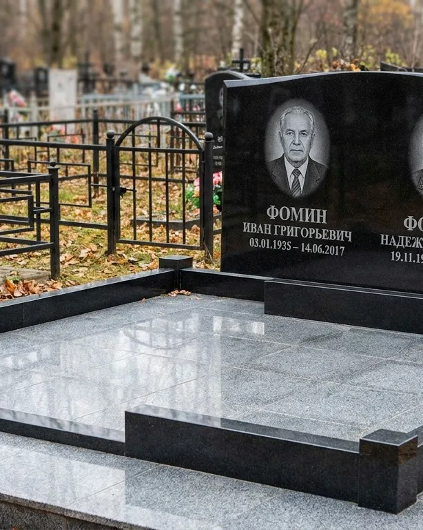Премиум-комплекс под ключ с вазами и скамьёй в Ярославле