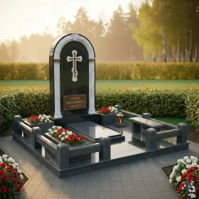 Семейный православный склеп с крестом - ПН168