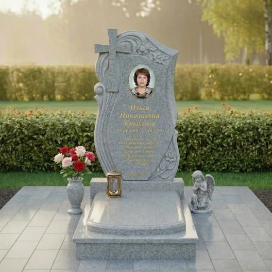 Православный гранитный памятник с крестом, гранит Мансуровский